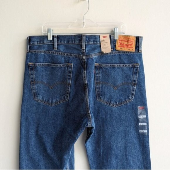 NWT Levi's 505 Regular Fit Jeans - Picture 2 of 6